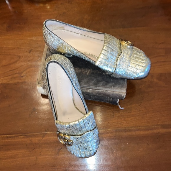 GUCCI Marmont Gold Mid Heel Loafer Fringe Metallic GG Logo - Picture 13 of 16